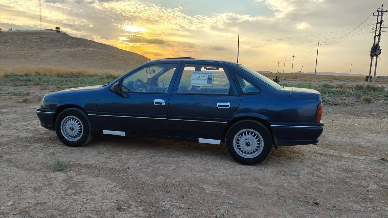 اوبل فكتره حجم 16 موديل 92 محرك شرط كير شرط صبق جماليه بدون ضرر كاربون بنزين شرط تحويل من شرعي طخم تاير السعر 36وبيها مجال  ***********. ‏.      ***********
