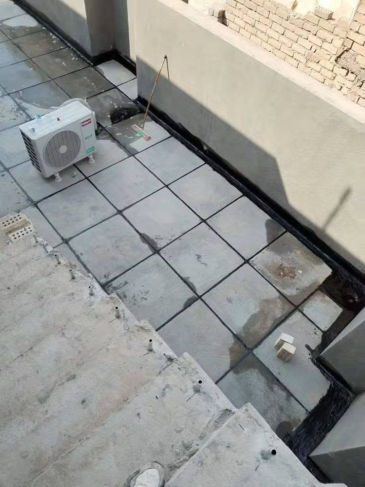 جاهزين لصيانه سطوح البيوت شغل مضبوط كاويه  موجوده نكوي الماستك ال جميع المناطق الديوانيه الستفسار رقم الجوال   ***********  📲📞      الله الرازق
