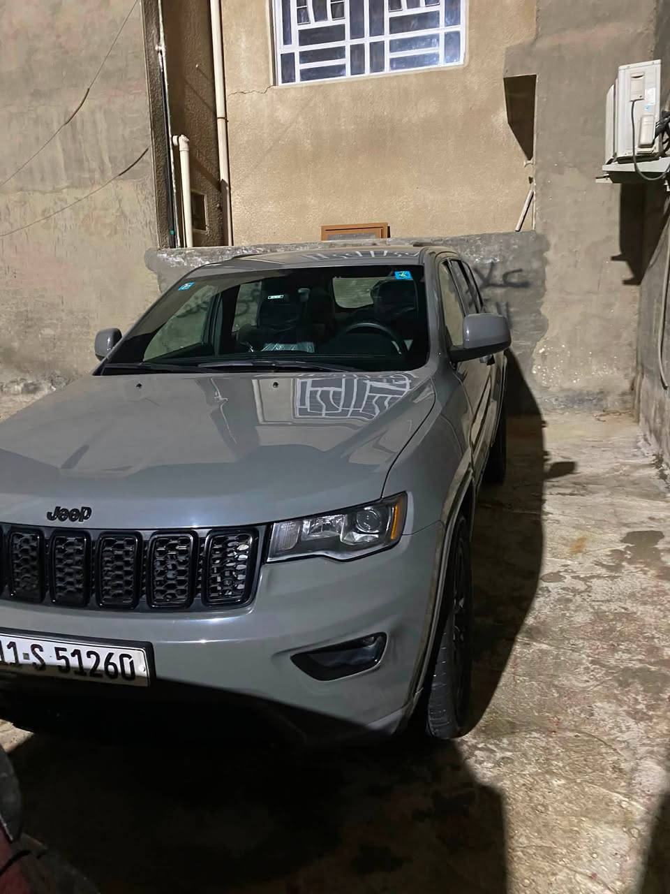 جيب  بلاك توب  للبيع 🚶 ٥٠ السعر ٢٥ العنوان بغداد الدورة موبايل ***********
