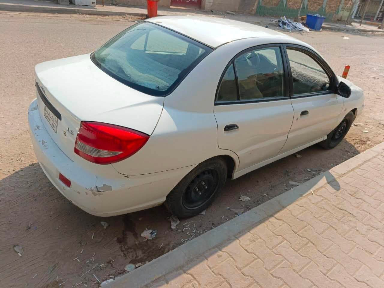 ريو موديل 2010 كير عادي
كير مكينه تبريد نظيفات 
سنوية 28 بسمي رقم بغداد
بيهه حزام لسبب طخات في الباب الخلفي 
مكان السياره الديوانية
شراي  اتصل  
***********
