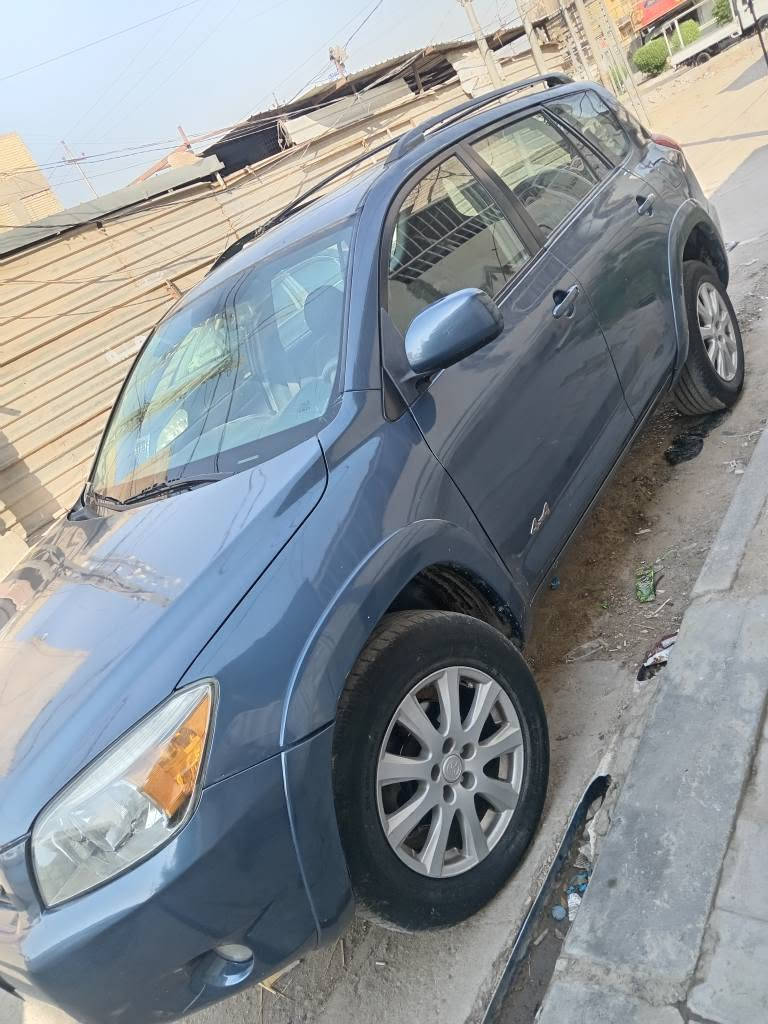 رف فور ياباني موديل ٢٠٠٧ صبغ  حزام بدون ضربه جارده.. صبغه حلوه فرن محرك ٦سلندر يجي افلون سياره جاهزه تخم تاير حداديه تبريد تحكم استيرن مانع انزلاق شاشه دواخل سنويه مشروع وطني لغاية ٢٠٢٨ تحويل.. مباشر مكانها كربلاء سعرها ٨٥ مجال او مراوس.. ت ***********ماسنجر واتساب مفتوح للشراي.. لحد يعلق ويترك تعليقه المايعجبه يعبر المنشور والشراي.. يدلل.. صاحبها.. محتاج. مكلف بالنشر اتصل.. عليه مباشر كربلاء, العراق
