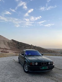 بي إم دبليو 525 • جير عادي • ١٩٩٢