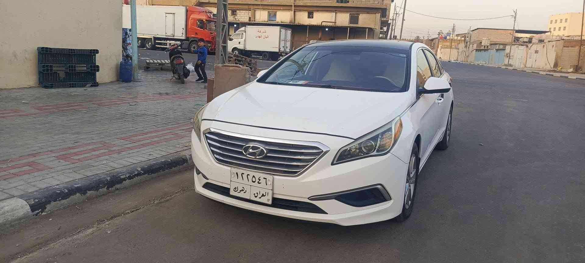 سوناتا 2016 وارد امريكا حادثها جاملغ وبنيد وبيها مكانات صبغ تقريبا ثلاثه قطع بدون دواخل بدون إرباك مكينه كير حداديه تبريد كفاله عامه 

مكان كربلاء 
***********

