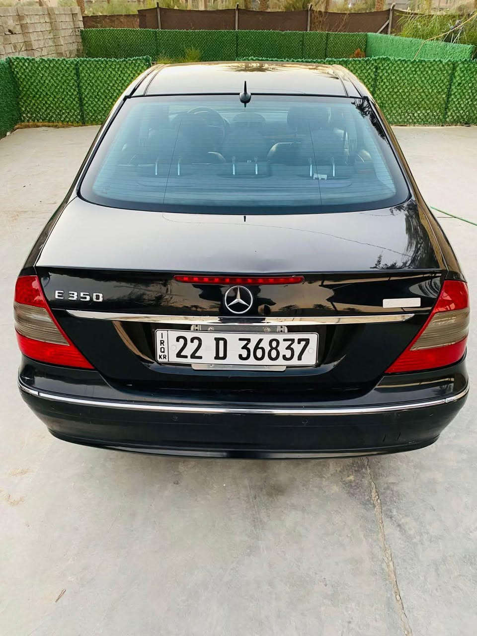�🔥 للبيع مرسيدس E350 AMG – موديل 2007 🔥🔥

🚘 Mercedes-Benz E350 AMG
📅 موديل 2007
⚙️ گير أوتوماتيك
🛞 دفع خلفي – Two Wheel
🔧 مكينة V6 3.5
🏁 AMG
✨ فل أوبشن

المواصفات:

• داخلية جلد كاملة
• مقاعد كهرباء
• ذاكرة مقاعد
• تسخين مقاعد
• بانوراما 
• دركسون مالتي فنكشن
• نظام صوت Harman Kardon
• تكييف أوتوماتيك
• تحكم بالمناخ
• حساسات أمامية وخلفية
• 3 قطع تبريد 
• خزن مقاعد 
• مرايات كهرباء
• مرايات مدفأة
• سنتر لوك ريموت
• تشغيل وتحكم كهربائي
• جنوط AMG
• إضاءة زينون
• حساسات إضاءة ومطر
•• محرك وگير وكهربائيات مكفولات 100% 
‏• ABS
• ESP
• Airbags كاملة

🔥 السيارة فول مواصفات، AMG، دفع خلفي، مكينة 3.5 V6، ومواصفات مرتبة جداً.

📍 المكان:بغداد
💰 السعر:125 وبيه مجال
📞 للتواصل.***********
