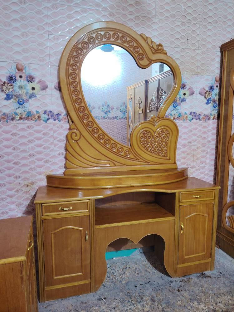مستخدمه • 6باب • ميسان