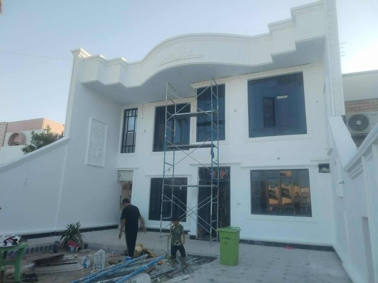 سلام عليكم
جزء من اعمال البخ 
خلفه متفرق من الانبار اشتغل بغداد مبيت 
شغله شرط استلام مهندس أسعار مناسبه جداً 
اشتغل قطعي او ع متر 
لبخ نثر جراره واجهات طلس فوم تطبيك سيراميك مرمر 
اشتغل واجهات كافه مع الصبغ او بدون صبغ شغل داخل الانبار و بغداد فقط تواصل خاص او ع واتساب ***********
