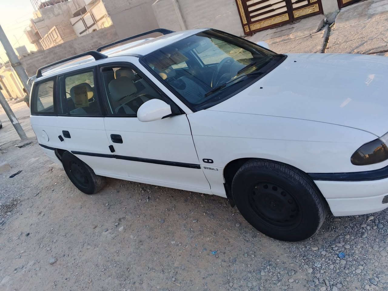 استرا موديل 93 حجم 16 رقم نينوي كاربون بانزين موجود مكاني تلعفر
***********
