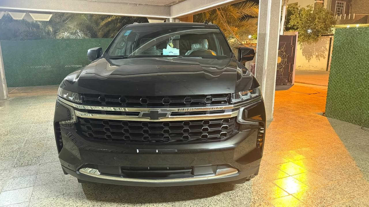 تاهوو 2024 ls خليجي
كفالة عامة 
عدد المسافات: 70,000 km
السعر : 46,500$ 
للاستفسار: ***********
