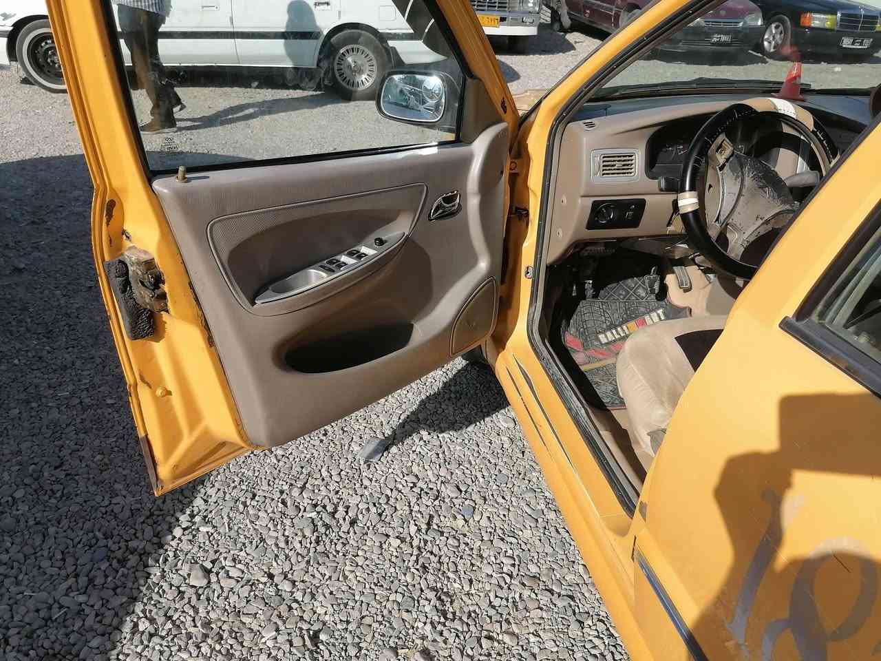 السلام عليكم
عندي شيري كوين موديل 201‪0للبيع
محرك كورلا 160‪0 يارس
رقم بغداد شرط تحويل 
سنويه بعد سنتين يسقط
مصفره هيه وغرامه
تبريد ثلج 
كهربائايات شغاله كامل
سياره كاعده و حلوه قفل مركزي
فقط يحتاج أذان محرك و دجه كير

مكاني ديالى جلولاء ***********‪
سعره ٢٨  وبي مجال سياره حلوه كاعده بحقيقه
