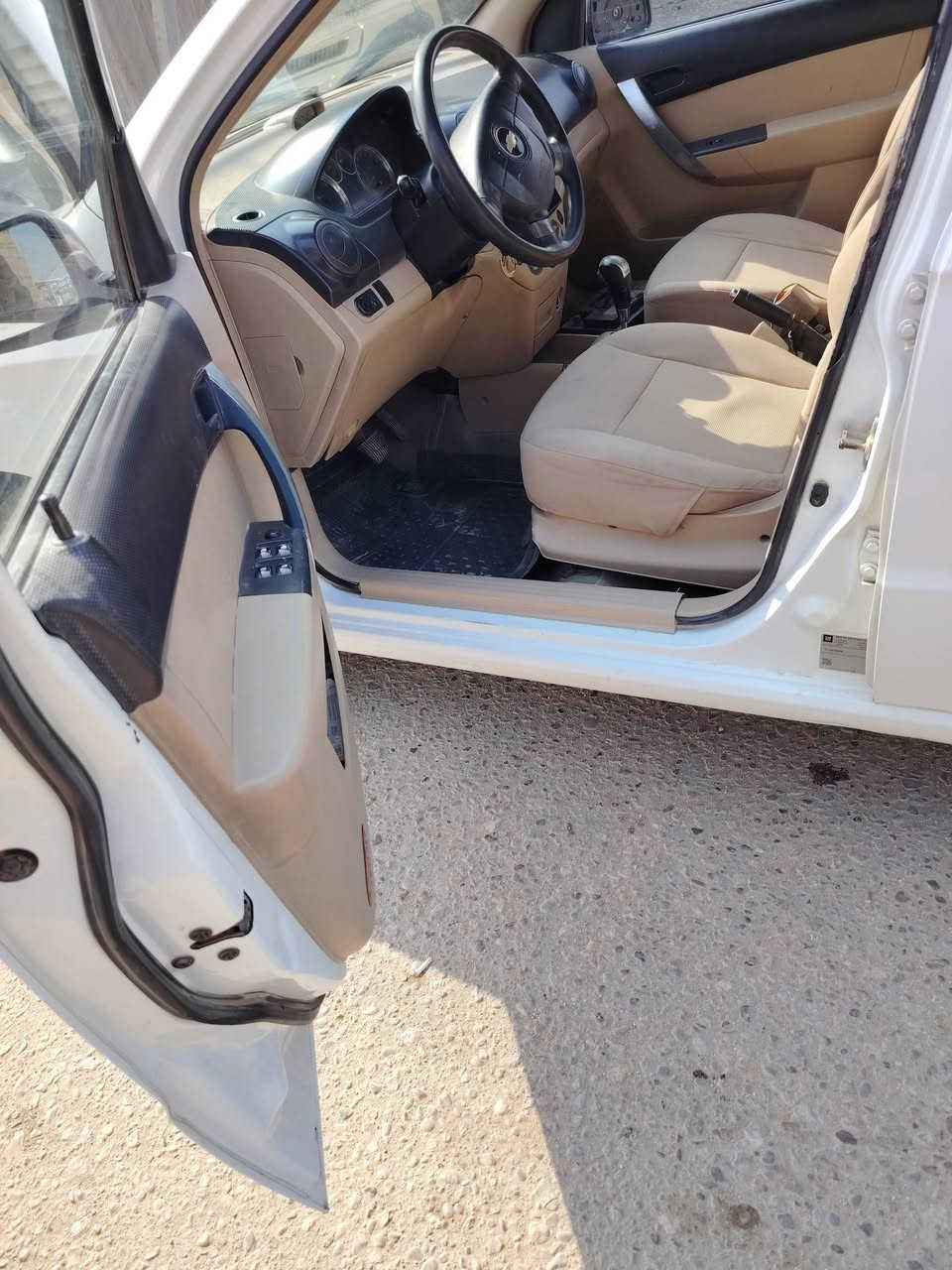 افيو • ٢٠١١ • ١٦٠٠