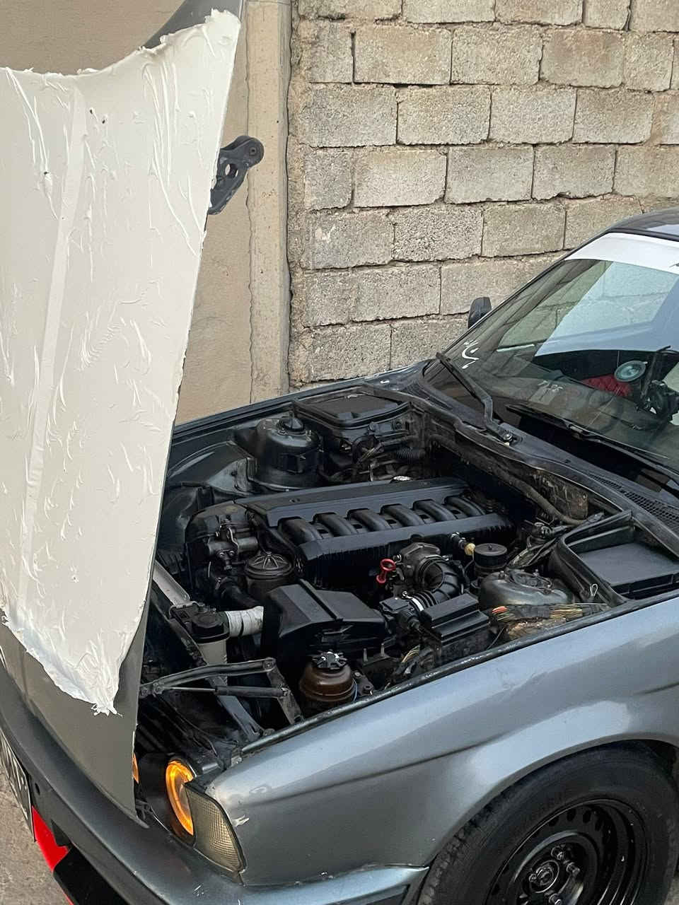 بي ام 520 • 1993 • مكينة جير اكسل