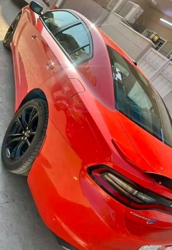 جارجر رقم بغداد موجوده حاليا في البصرة
SXT plus  فول مواصفات 
موديل 2020
مواصفات 
فتحه سقف
مرايا قلابة
حساسات خلفيه بلاد
كاميرا خلفيه بلاد 
شاشة 
كشنات جلد 
كشن تبريد وتدفئة 
تشغيل عن بعد 
وباقي مواصفات الجارجر المعروفة 
السيارة نظيفة موجودة بالبصرة 
وصور الحادث موجودة بالصور 
رقمها بغداد وباسمي - مشروع وطني 

تبديل ثلاث قطع 

السعر 20 الف دولار - يعني شدتين 
للتواصل اتصال او واتساب 
***********
