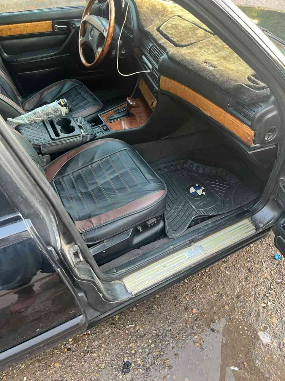 السلام عليكم 
730 مكينه وكير وحداديه وتخم تاير وتخم ويل وتبريد كله جديد ماتخسر عليه دينار  
مكاني واسط السعر ٧٠ بيها مجال السياره بلاديه صبغ فقط جماليه كلب او شوف دبل جام جنطه شفط دركه ستيرن صاج مابيها ايشي نقص رقم بغداد أمولي العابدي @إشارة 
البيع ***********
