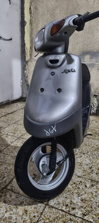 بطه • ١٩٩٩ • كمرك