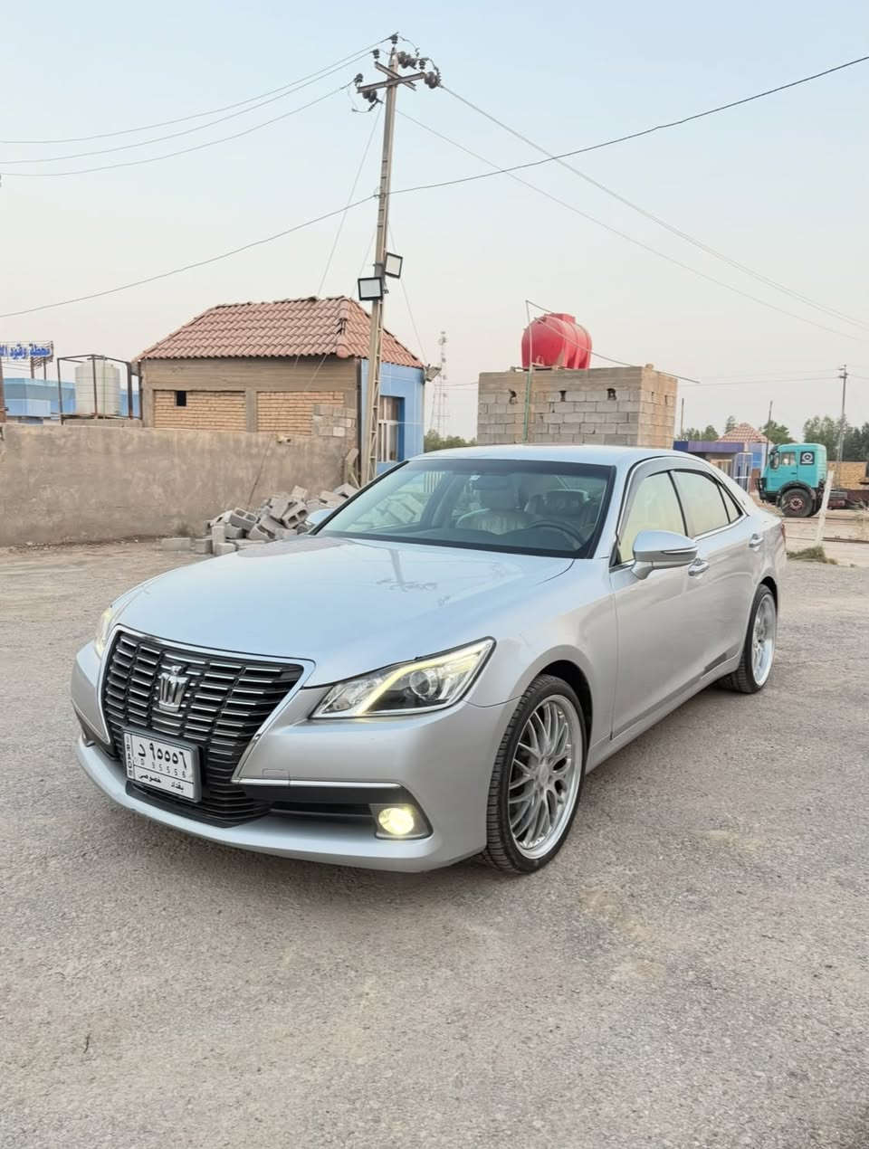 كراون موديل 2013
كفاله عامه صبغ وضربه وكص 
دخول جديد قرار 102 
رقم بغداد  مميز  تحويل مباشر 
لون سلفر 
مكينه 6 سلندر بانزين
داخل بيجي جلد 
شاشه جبيره 
كل نقص مابيها السياره 
ومواصفاته معروفه
ماشيه 140 فقط يابان
مكاني الشطره
***********
السعر215

