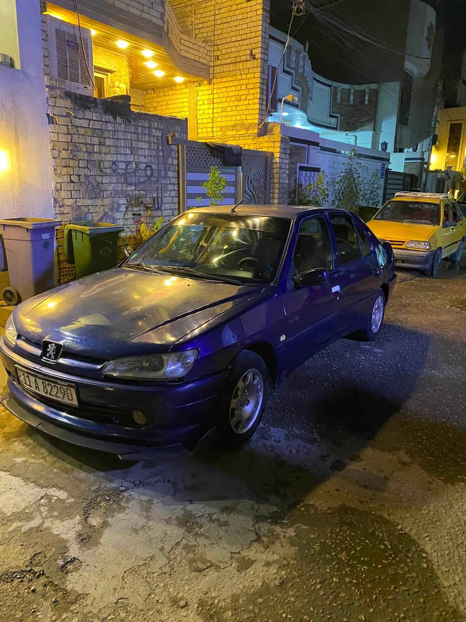 السلام عليكم… بيجو ٢٠٠٣ مسجلة بالسنوية ٢٠٠١ السيارة بلادية گير ومحرك وتبريد مكفولات فقط بيها جراد وضربة صغيرة بالجاملغ الامامي … الرقم إنكليزي گير عادي السيارة جاهزه السعر ٤٨ وبيها مجال مكاني بغداد الدوره للتواصل خاص او ع رقم التلفون ***********
