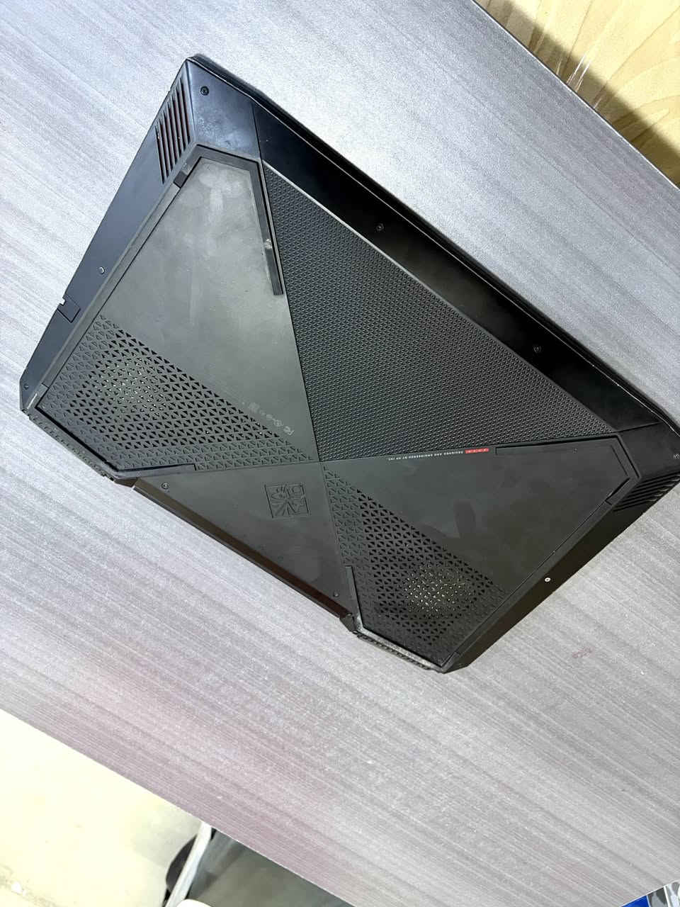 السلام عليكم السلام عليكم ورحمة الله وبركاته
لابتوب للبيع hp omen 

المواصفات : 
Intel(R) Core(TM) 17-8750H CPU
NVIDIA GeForce GlX 1060 6gb
الرام 16 gb 
مساحة التخزين 1tb ssd nvme وhdd 

المكان النجف الاشرف 
للتواصل المراسله على الماسنجر او الواتساب 
الرقم : ***********
