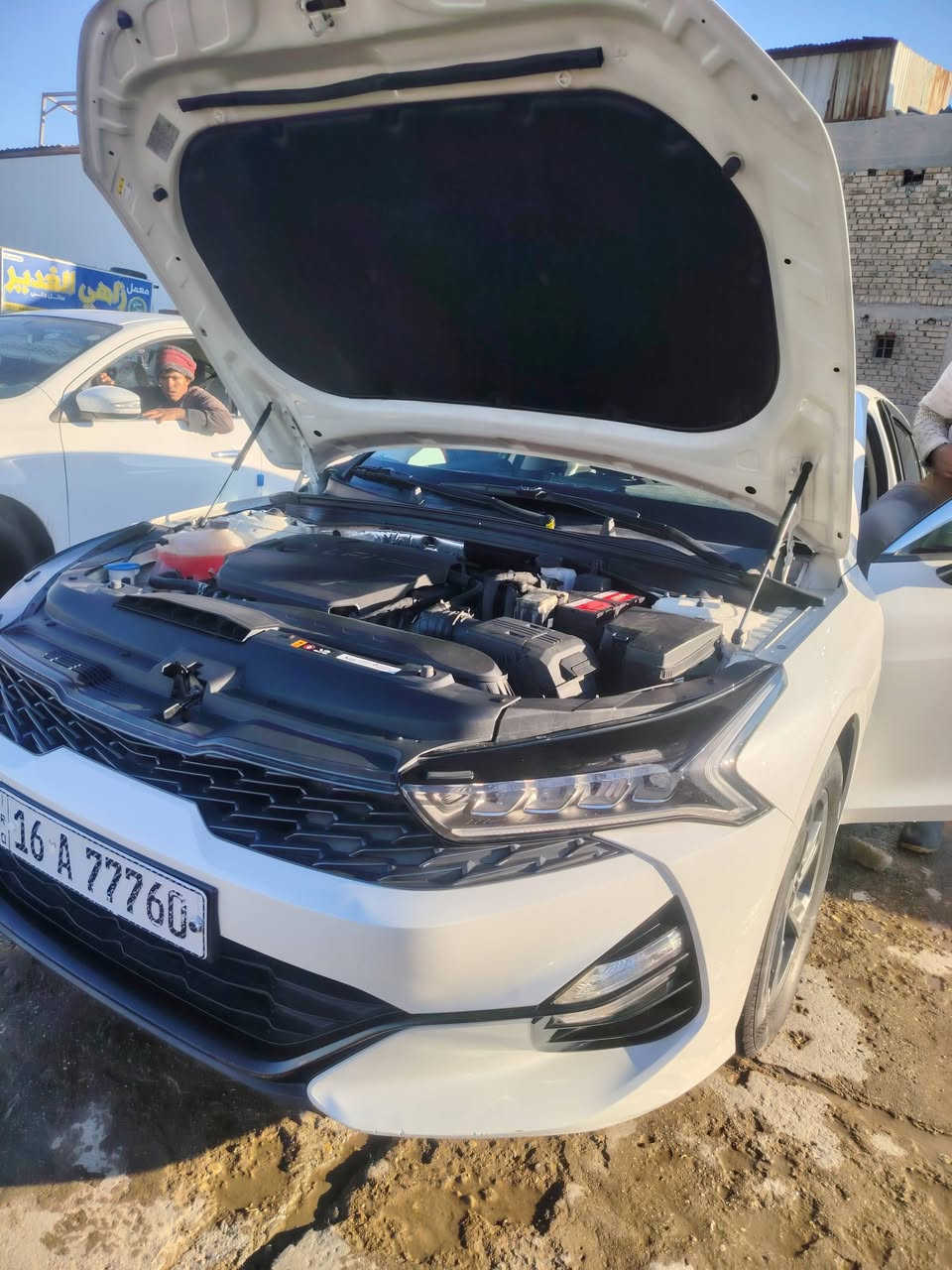 السلام عليكم
K5 2023 غازية مكينة 2000 تنفس طبيعي 
كفالة عامة رقم قادسية دولي جديدة السيارة بريحة الشركة بعدهة للبيع او للمراوس حسب القناعة ولاتقارنة بالراكضات الجديد فلوسة بي

١٨٥ وبيهة مجال
***********
