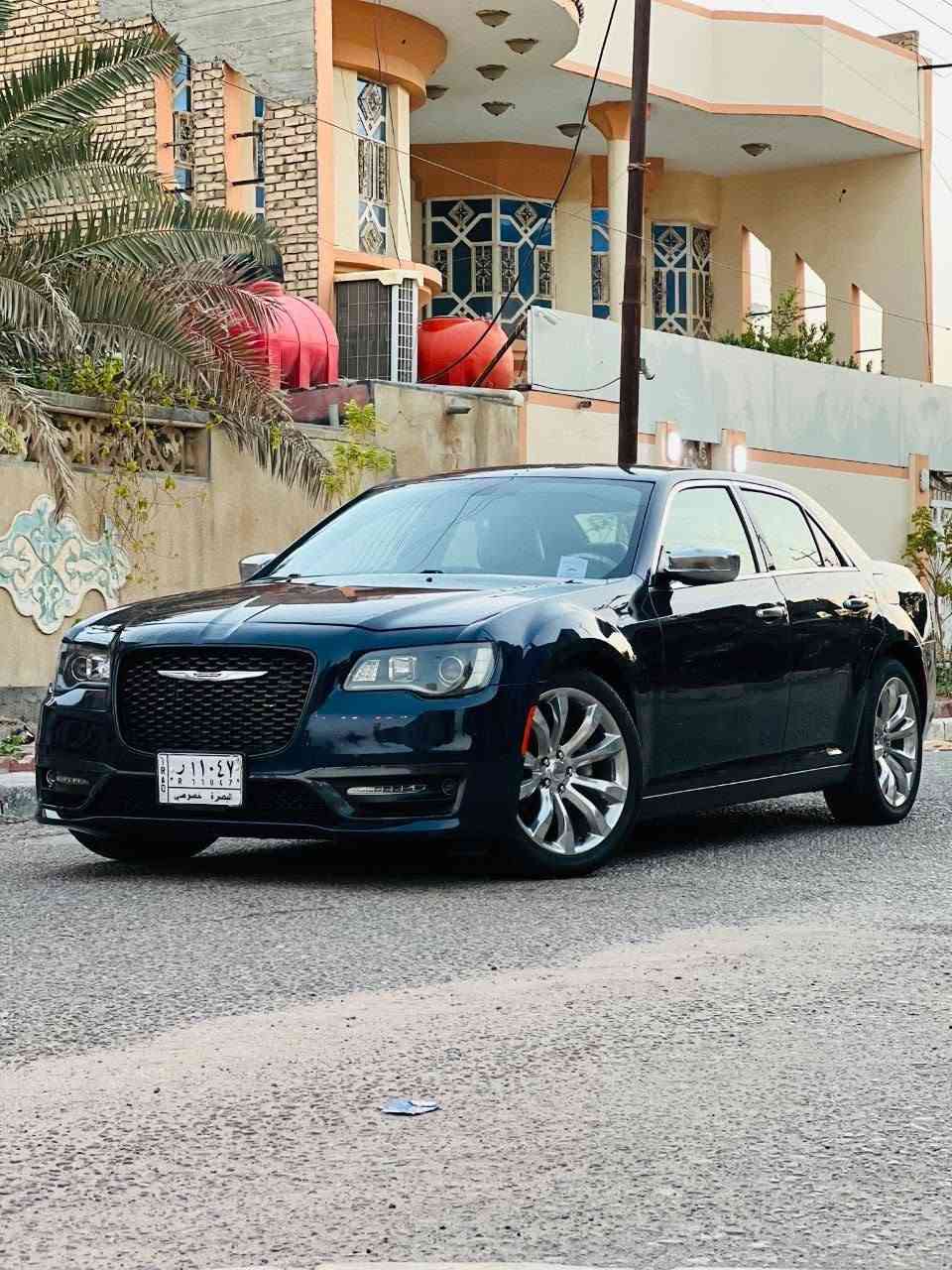 السلام عليكم
اوباما 300S 2014
السيارة فول  
محرك 3600 
السيارة محدثة دعاميات 2017
مغلفة نانو سيراميك 
بصمة 
شاشة 
تشغيل عن بعد 
ويل 18 مكسيكي 
 كير وأكسل  كفالة 
شاصي كفالة
دواخل أسود 
حدادية جديدة 
السيارة نظيفة بس بيها ملاحظات
السعر/150  وبيها مجال 
المكان / البصرة 5 ميل
*********** البصرة, العراق
