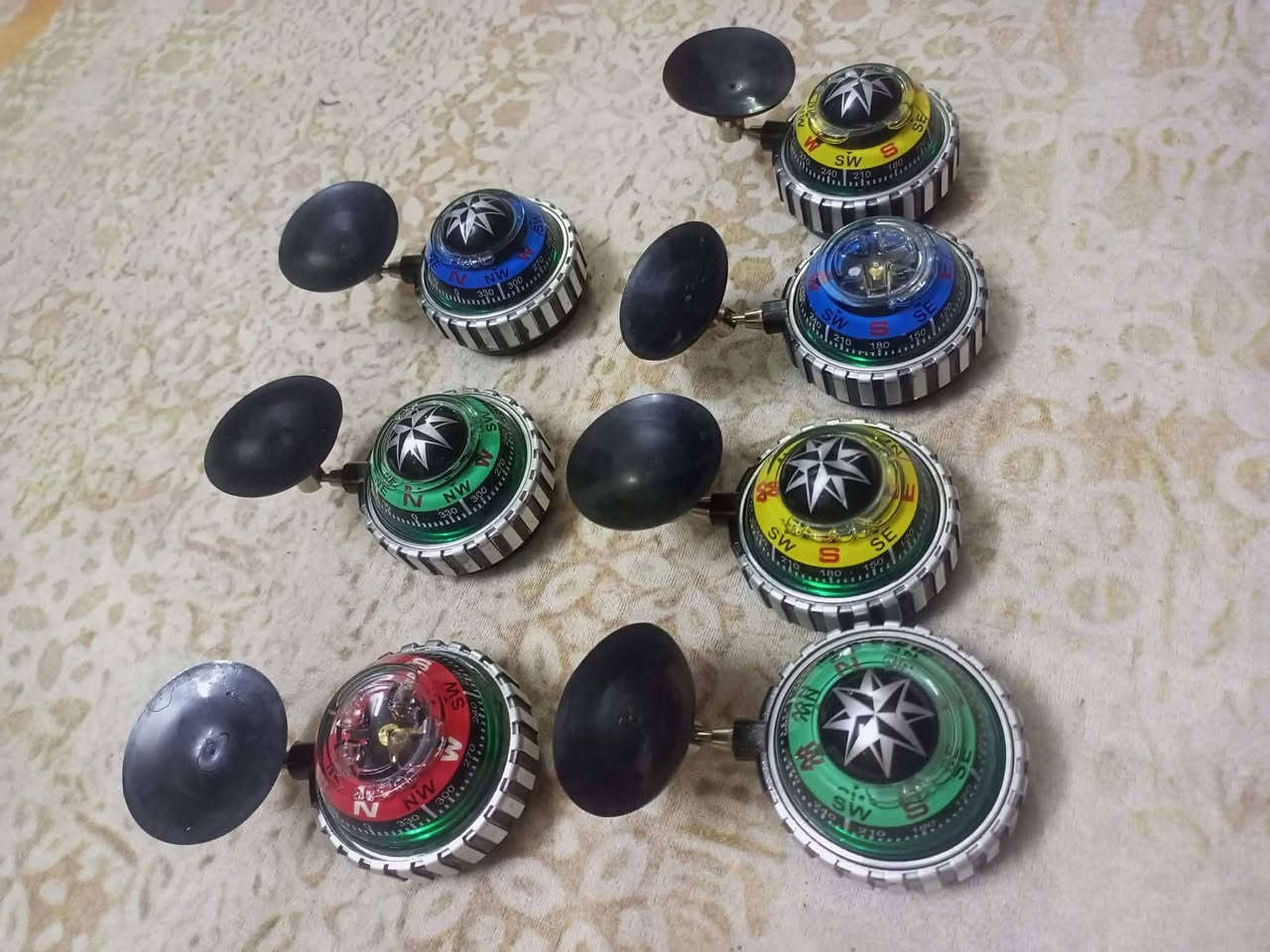بوصلات • جدد • الانتصار