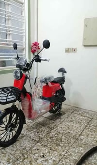 دراجة شحن • ٥ بطاريات • ٢٠٠٠ واط