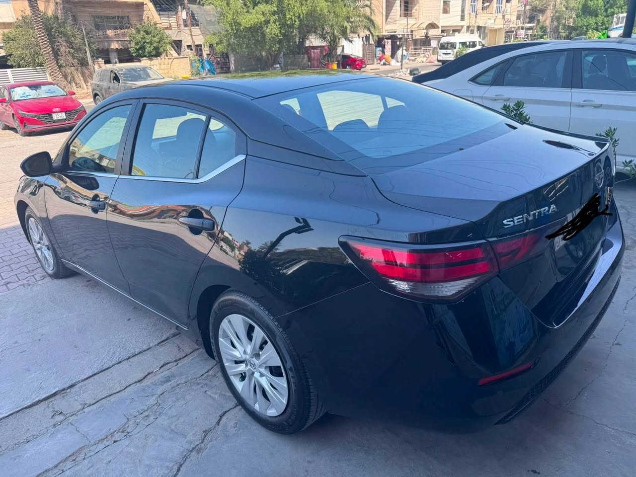 نيسان سنترا موديل 2024 رقم بغداد حادثه قطعتين مواصفات رادار امامي وجانبي تحديد مسار شاشه كبيره كير محرك صدر تبريد تخم تاير جدد للاتصال ***********مكان السيارة بغداد حي الجامعة بغداد, العراق
