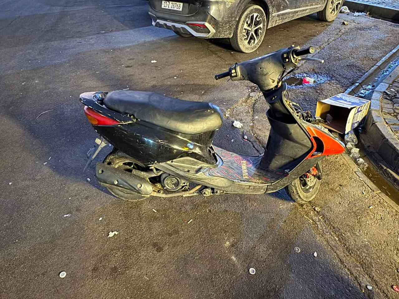 سلام عليكم دراجه بريز للبيع كفراتها كامله كهربائيتها كلها شغاله نكره سلف بكل وقت نكره هندر الداجه مكينتها خير من الله لا تبخير لا تنقص مكاني بغداد للتواصل *********** +***********  واتس اب فقط السعر 350 وبيها مجال
