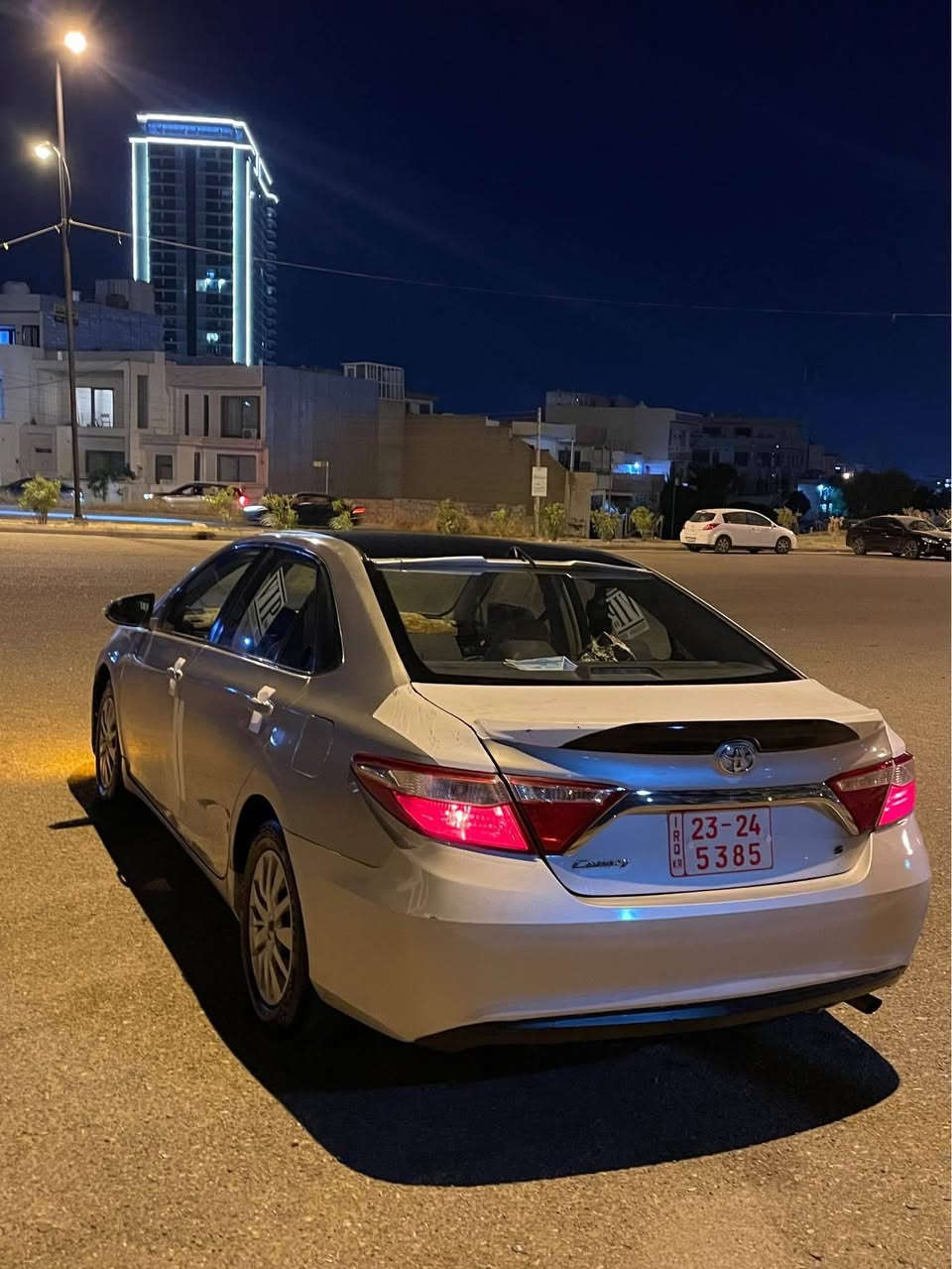 Toyota camry 2016
سەیارەکە موسە 
بەشەرتی گێرومەکینە
مەکینەی نەکراوەتەوە بەخارو دوکەڵی نیە
پێشودوای داگیراوە بێمەسرەف  ناوی لۆک لەسەر دەقی شەریکە ماوە تەوە
سەیارەکە کۆدی  نیە
 بەس سەخفی بۆیاخ نیە 
شوێن سلیمانی
ژم.***********
وەتسئەپی لەسەرە السليمانية, العراق
