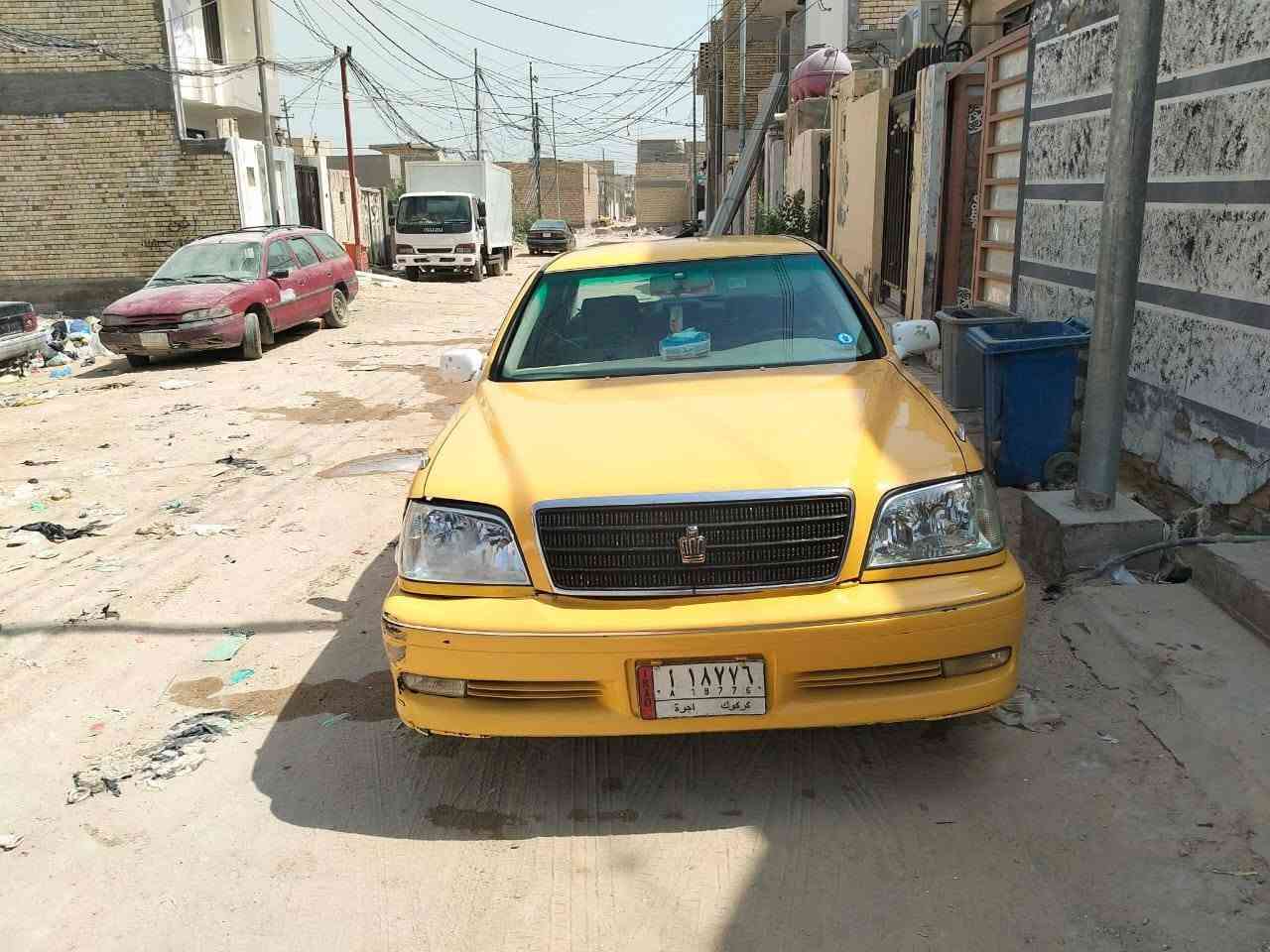 السلام علكم..ملكة عدلة نضيفة مكينة وكير  وتبريد مكفولة من الكص سيارة جاهزة الرقم ***********
