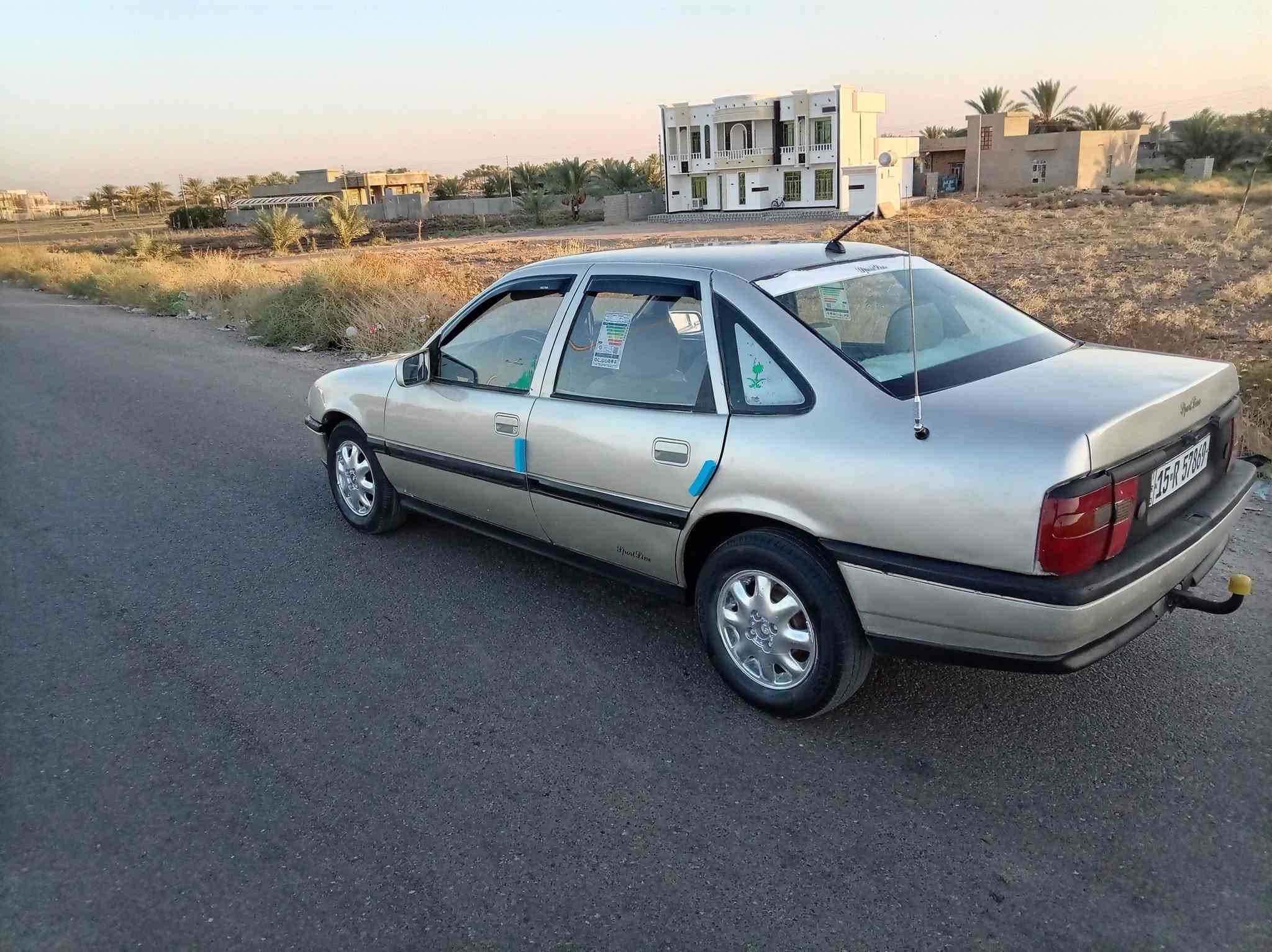يا الله للبيع اوبل فكترا موديل 1991 سياره مصبوغه جماليه قطره خويس ما بيها سياره نظيفه محرك 1800كير  اوتوماتيك سياره مال جناي ترايك 180 صدر امامي خلفي جدد تخنتاير رقم انبار انجليزي @إشارة سعر 34 وبيها مجال بسيط للاستفسار على هذا الرقم***********
