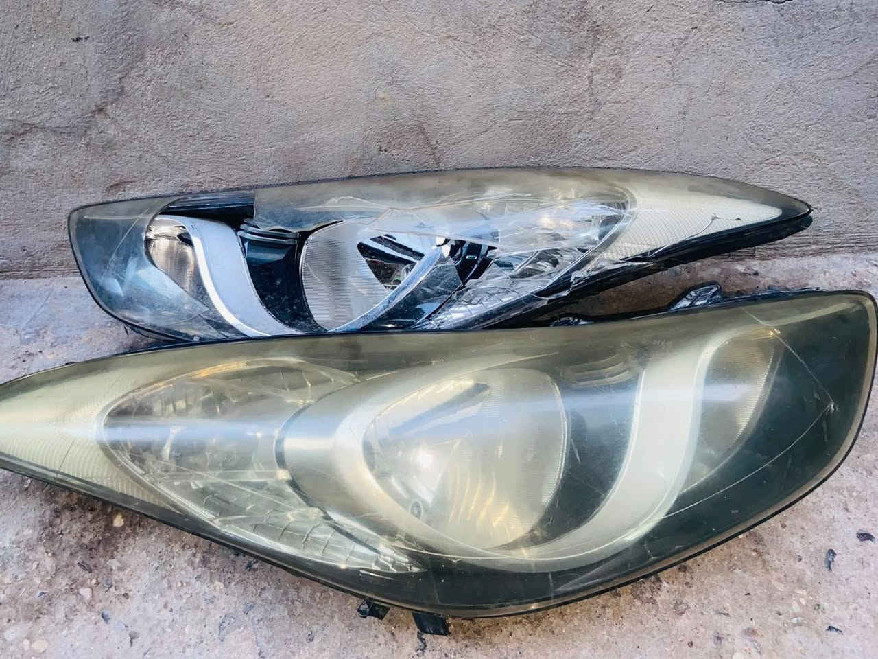 ت السلام عليكم ...غراض النترا كله شغال وعلفحص....مازدات يرادلهن جامات السعر ٣٠ ....مازدات اصليات خليجي السعر ١٢٥...مجاول اصليات السعر ٣٠.....عبوه شغاله السعر ٢٥....الكبات السعر ٤٠ الحجم ١٥ ...جوينات الواحد ١٠ اصليات هنه والقفايص....شخاطه مال فيوزات السعر ١٥ .....دعاميه بيضه وياهه بلاجوكترات السعر ٢٥ الف ....شبابيك فوك وجوه السعر الزوج ١٥ الف ....تحياتي للجميع *********** بغداد الشعب
