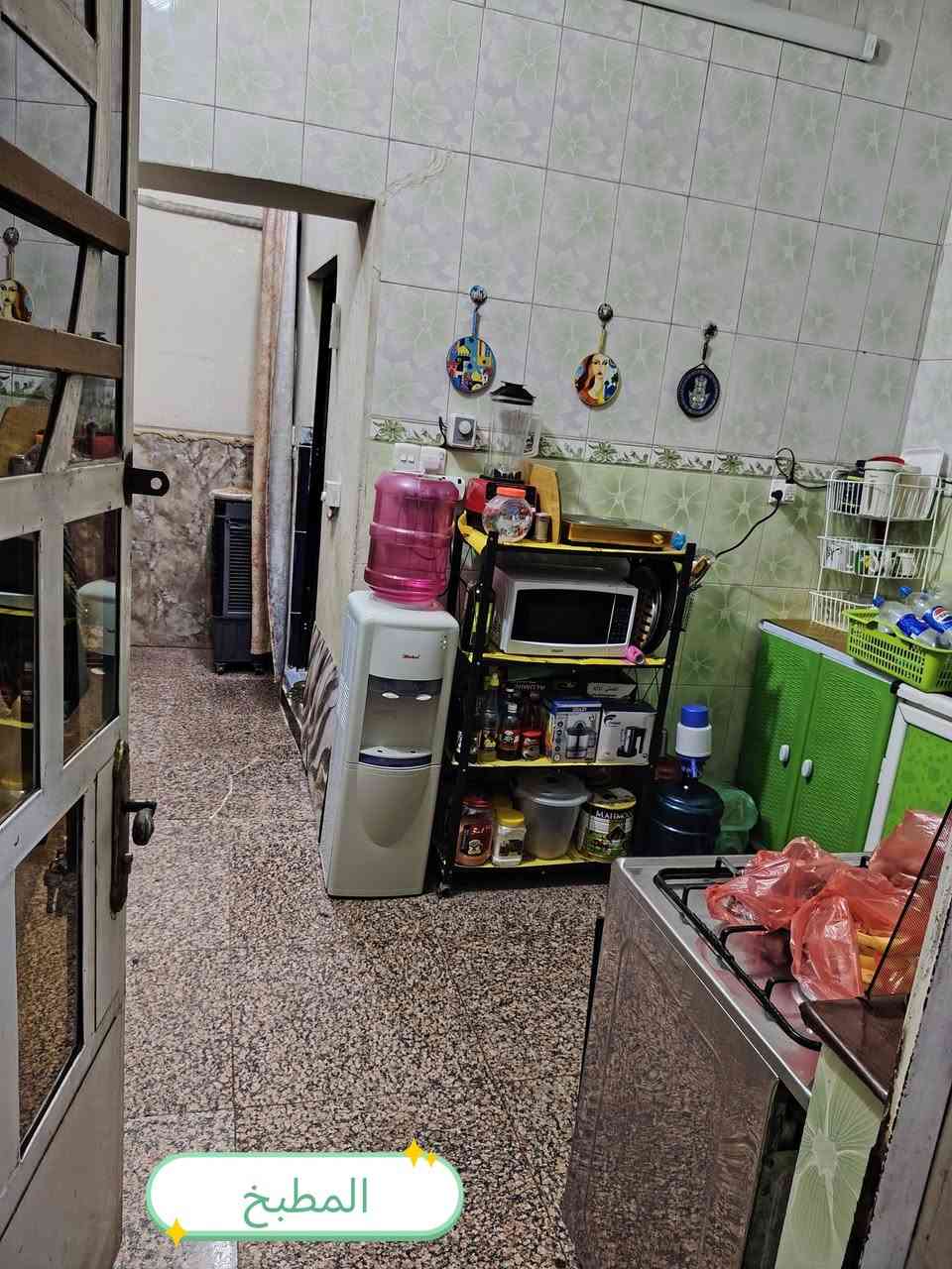 دار للبيع في الخطيب الزراعي ، مساحة ٥٠ م٢
خلف معمل الغاز ، شارع أهل الحطب

رقمي (***********)  بي واتساب

