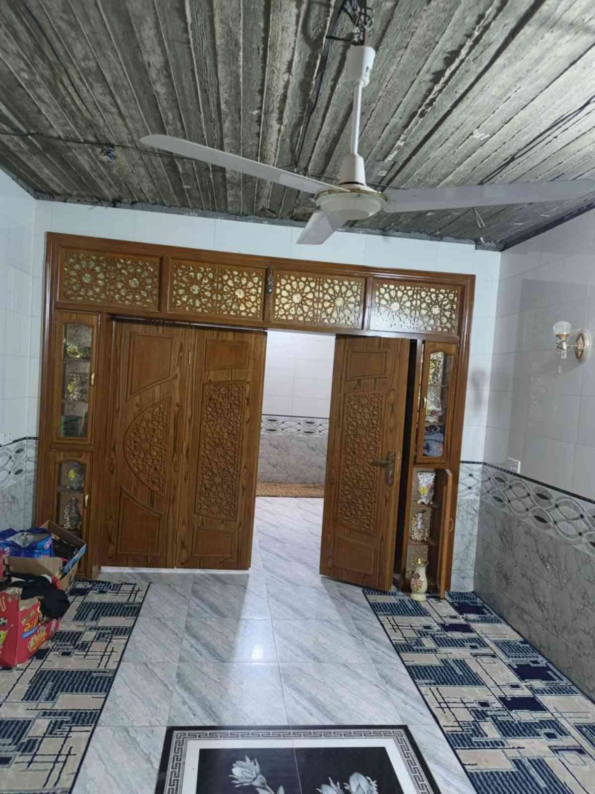 دار للبيع ٢٠٠ متر زراعي سند ٢٥ نادر الثانيه كراغول شارع الكبان الفرع المقابل صيدلية صفا الربيعي سابقن السعر ٩٥ مليون وبي مجال الاتصال بالرقم  ***********
