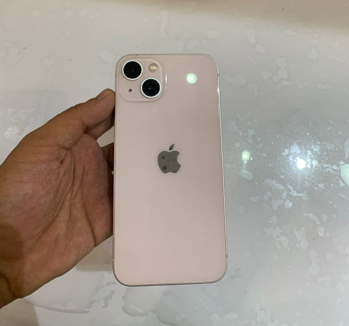السلام عليكم
iPhone 13 عادي

النظافة كدامك شخط مابي 💯 

الذاكرة : ١٢٨

البطارية : ٧٨٪؜ 🔋 الصرف طبيعي ميفقد شحن 

اللون : وردي

التلفون نسخة يابان مو امريكي كفالة كلشي ممبدل بي ونروح نفحص وين ميعجبك واني بالخدمة

باقي التفاصيل *********** واتساب فقط

السعر 400 🔒 

مكاني كربلاء وماعندي توصيل
