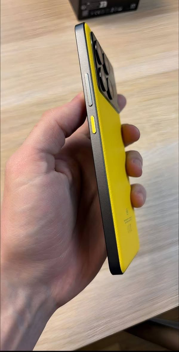 سلام عليكم
POCO X6 pro 5G للبيع 
ذاكرة 512
رام 12
الجهاز نظيف نسبة النظافة 100/100
السعر 325 وبي مجال بسيط
مكاني دوانية قرب الطاقة الكورية
رقمي ***********
