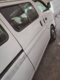 نيسان للبيع موديل  10  رقم ديالى السعر ١٣٠   رقم 07735945445