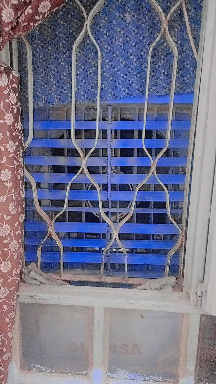 @@٠كونفيره حجم الكبير شرط الفحص والتبريد ب٩٠الف قرب ملعب كربلاء الدولي اتصل وتدلل ***********
