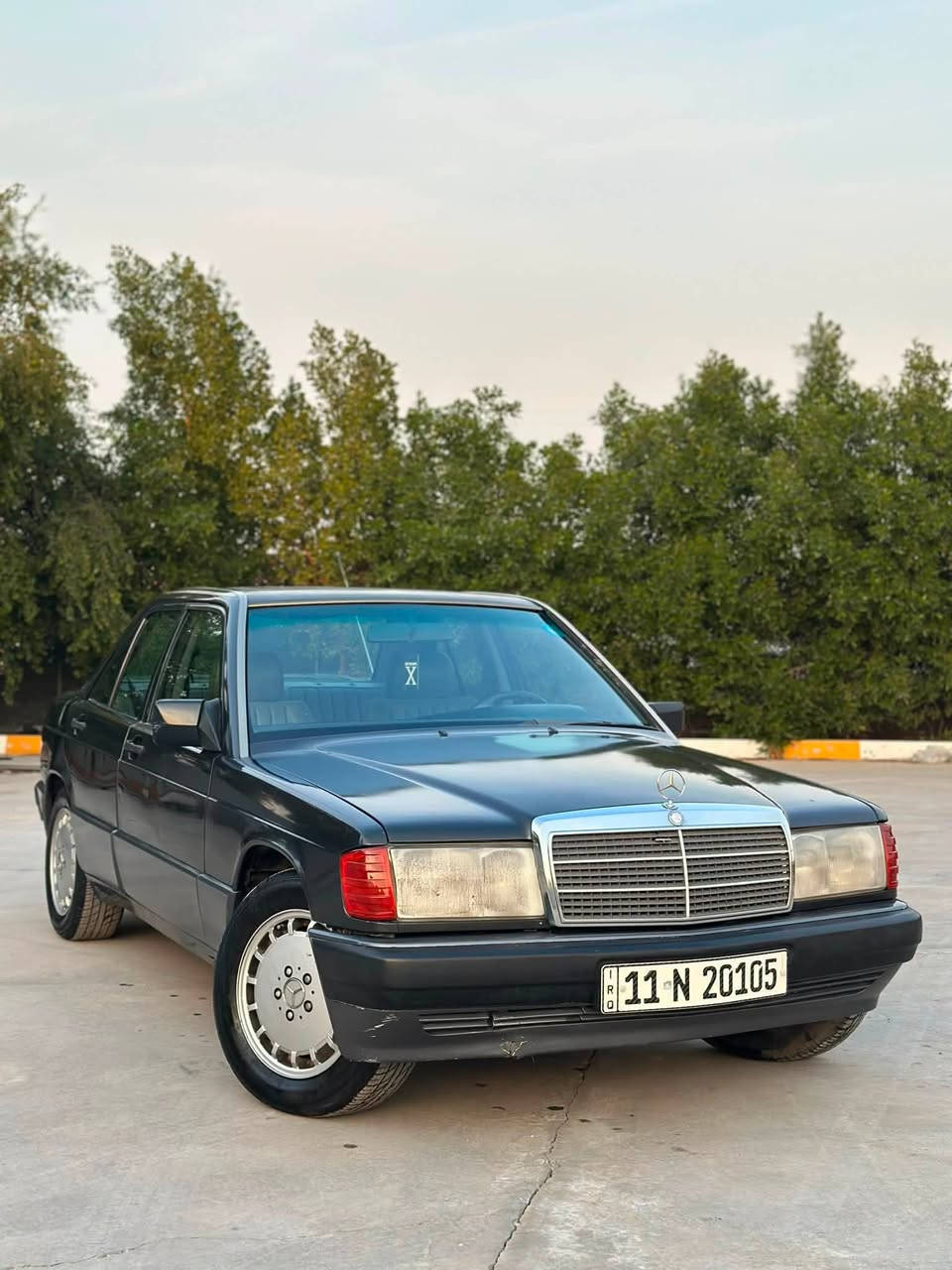 مرسيدس 190 طيارين موديل 1992
السلام عليكم مرسيدس 190 طيارين موديل 1992 السيارة مصبوغة عام جمالية بدون ضرر رقم بغداد الجديد باسمنا 
السيارة داخل جلد بلادي فتحة بالسقف 6سلندر محرك وكير بلادي كير اوتو تبريد شغال السيارة كلش جديدة وبالواقع احلى من الصور  السعر 60 ورقة وبيها مجال 
للاتصال ***********
