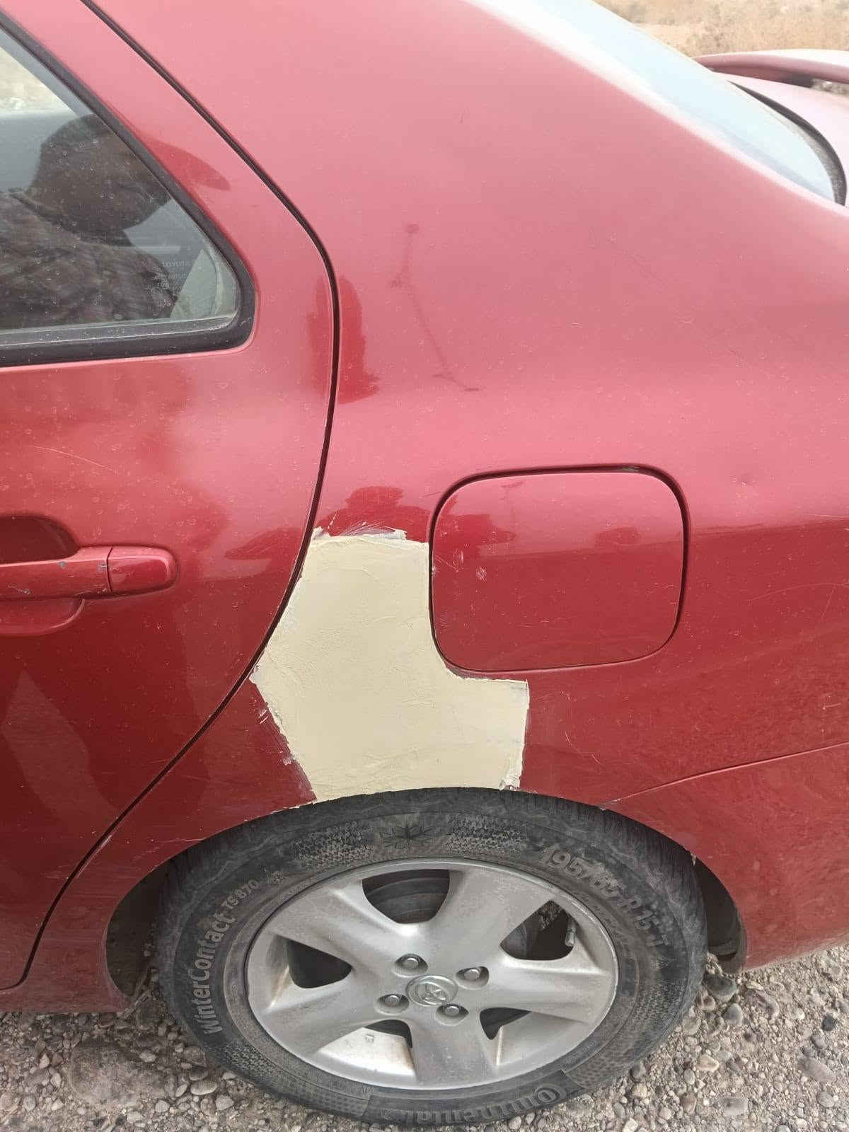 🚗 للبيع تويوتا يارس 2008
🔴 اللون: أحمر
🇨🇦 وارد كندي

📸 أماكن الصبغ موضحة داخل الصور فقط
✅ بدون تبديل
🔧 القمارة والبونيت
بداية چلح فقط
📄 السيارة ليبل واحد
💰 السعر: 75$
📍 الموقع: كركوك
📞 للاستفسار والتواصل:
***********

