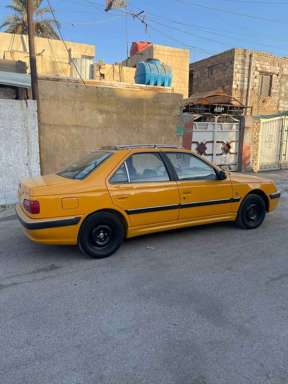 سلام عليكم بيجو بارص موديل 2018
جاهزه الأخير كير مكينه صدر 
مصفره هئيه وغرامات 
بسمي رقم نكليزي 
مكان بغداد 
***********السعر 60وبيهه مجال بسيط
