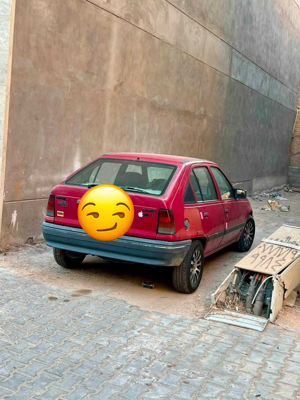 السلام عليكم اوبل كاديت كير اوتوماتيك محرك 1600 رقم واسط مشروع وطني باسمي تحويل مباشر السياره مابيها اي نقص شرط كير محرك السعر 33$ورقه (***********)
