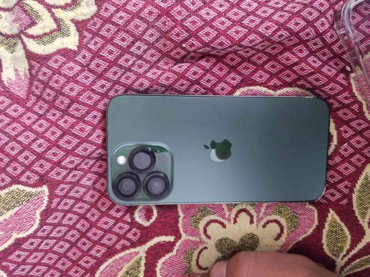 ايفون ١٣ ابرو انتبه مو ماكس ابرو نضافه ٩٠من ميه التلفون امبدل شاشه زينه   الكامرات امغوشه بس  سعره ٣٠٠رقم التوصل ***********
