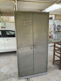 دولاب حديد • نظيف جدا • زيونة بغداد