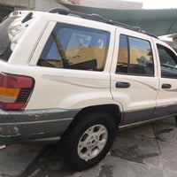شيروكي • موديل ٢٠٠٠ • سنوية بغداد