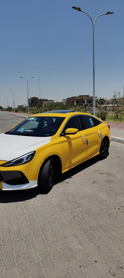 للبیع MG GT موديل 2023 فئة Luxury ( فول مواصفات ) محرك 15 توربو خليجي
السيارة فول مواصفات 
من مواصفاتها /
تحكم ستيرن كامل ( گير سپورت ) - بصمة - رادار تنبيه اصطدام - كاميرا 360 درجة - أوتو هندبريك - سقف سلايت - مرايات شفط - گير ستيپ ترونيك - لوحة إعدادات رقمية بالكامل وهوايه مواصفات السيارة فول حساس
تبريد شغال ممتاز
السيارة راعيه يريد تحويل ( بيع بشرط التحويل فقط وكاله ما اسوي بدون أحراج )
سنوية جديدة لغاية 2028
السيارة بيه بارد بحاملغ السايق ودحجه بل باب الي ورة الصدر ضاله ع وضعيته خفيفه بدون اي صبغ ومعجون 
السيارة ماشية تقريباً 108,000 كم و ما بيها نقص وطالعه من الضمان 
السعر 100 وبي مجال
للإستفسار أكثر  متوفر واتس أيضاً
*********** البصرة, العراق
