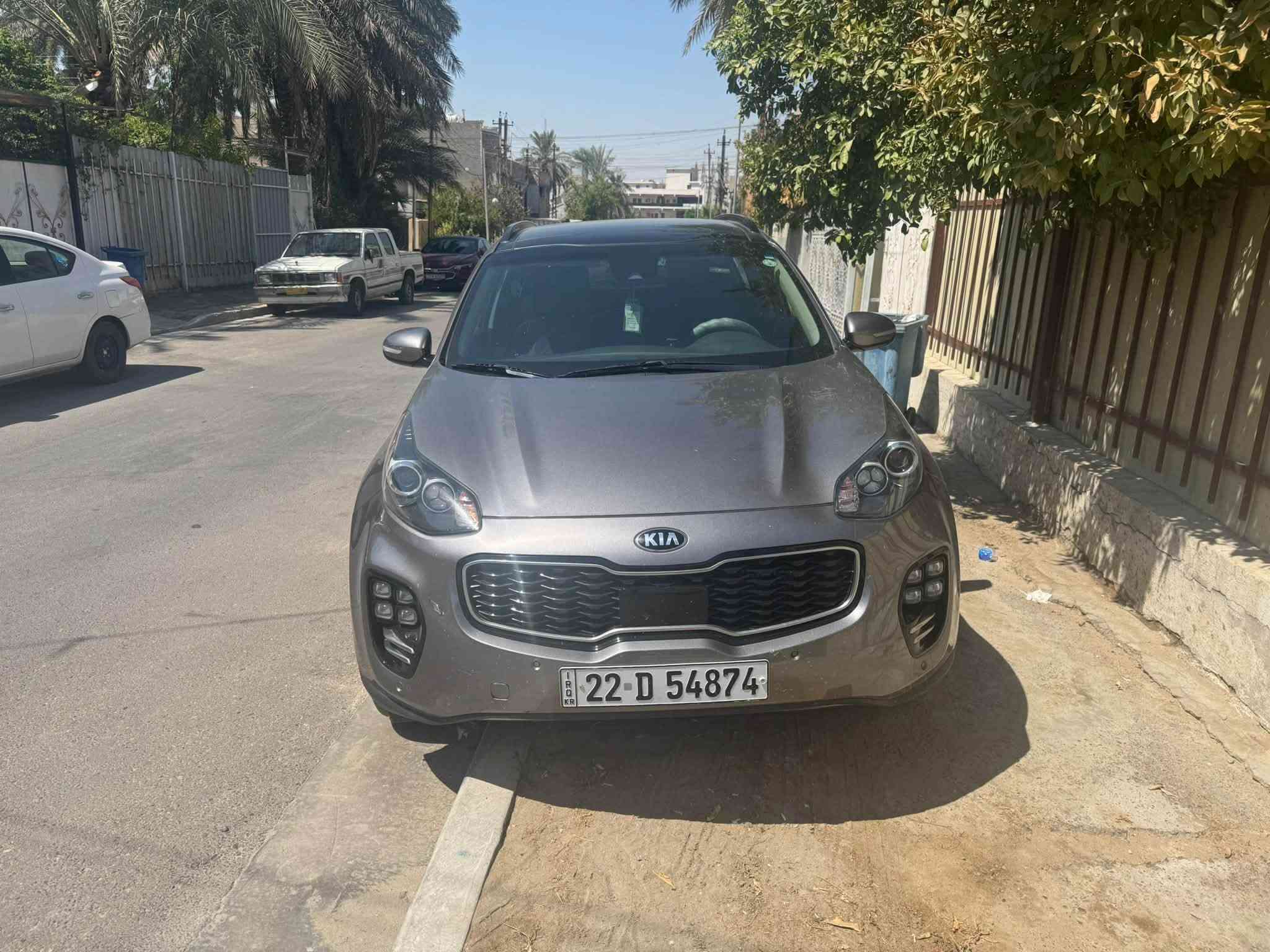 سبورتج 2018 فول مواصفات
حادثه موضح بالصوره السياره كامله من كل النواحي 
السعر 155
***********

نص مكتوب في الصور:
- carsbidshistory.com Vehicle Shopping