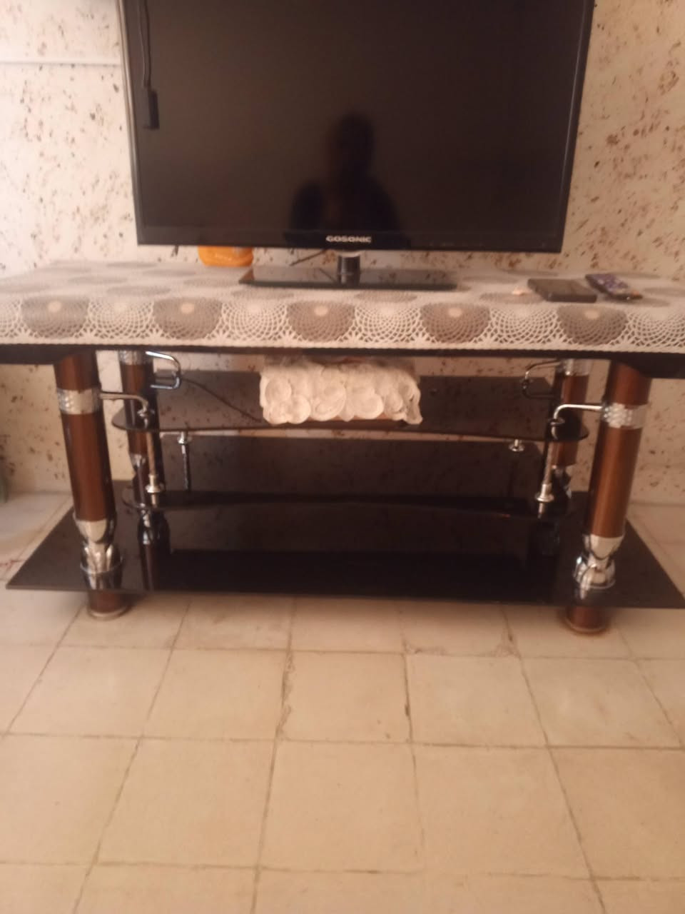 براد ماءللبيع +ميز بلازمه نضاف حيل الشراي يتصل عل رقم‏‪***********‬‏
