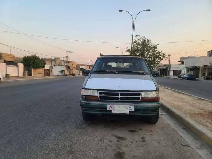 سياره للبيع مراوس موديل1993 قالوا محرك كورولا جيف السياره جاهزه توماتيك  *********** سعر 19 بيها مجال

نص مكتوب في الصور:
- مساهم صاعد حسوني حسوني ٢٤ د · ٠
- كلايز موديل 1993 محرك وكير كامري ابو الجف كير اوتوماتيك بشرط تبريد بس غاز شرط كهربائيات كلها شغاله سياره مال فقير سنويه