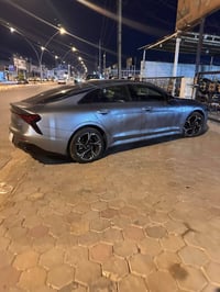 K5 جي تي لاين • ٢٥٠٠ سي سي • الرمادي