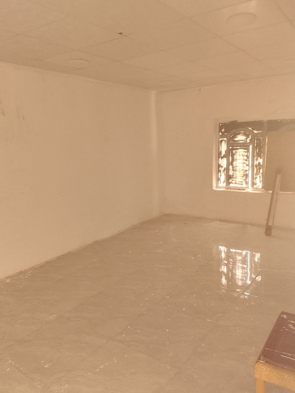 📍العنوان: جبراوة – يم الجامع

🏠 بيت دور حكومي للبيع
📐 المساحة: 300 متر

🔹 تفاصيل البيت:
• غرفة نوم
• صالة
• استقبال
• نصف البيت كاشي مع سقف ثانوي
• النصف الثاني بدون

💸 السعر المطلوب: 12 مليون دينار
🔥 بيها مجال قليل بالسعر

📞 للاستفسار: ***********
